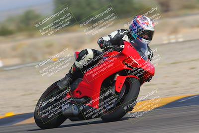 media/Sep-30-2023-SoCal Trackdays (Sat) [[636657bffb]]/Turn 4 (945am)/